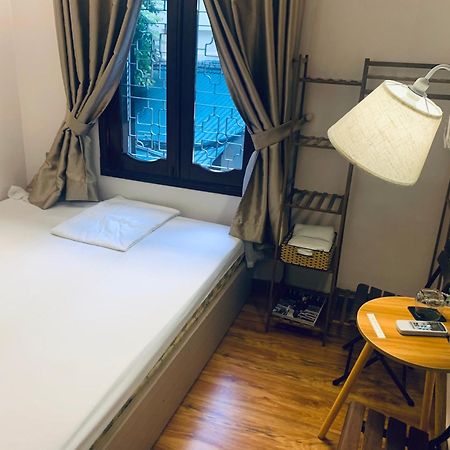 Huong'S Family Homestay ハノイ市 エクステリア 写真
